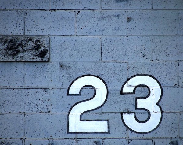 Découvrez pourquoi 23h23 est un moment clé pour votre vie