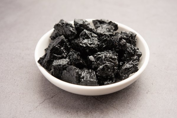 Les bienfaits du shilajit : guide pour une vie meilleure